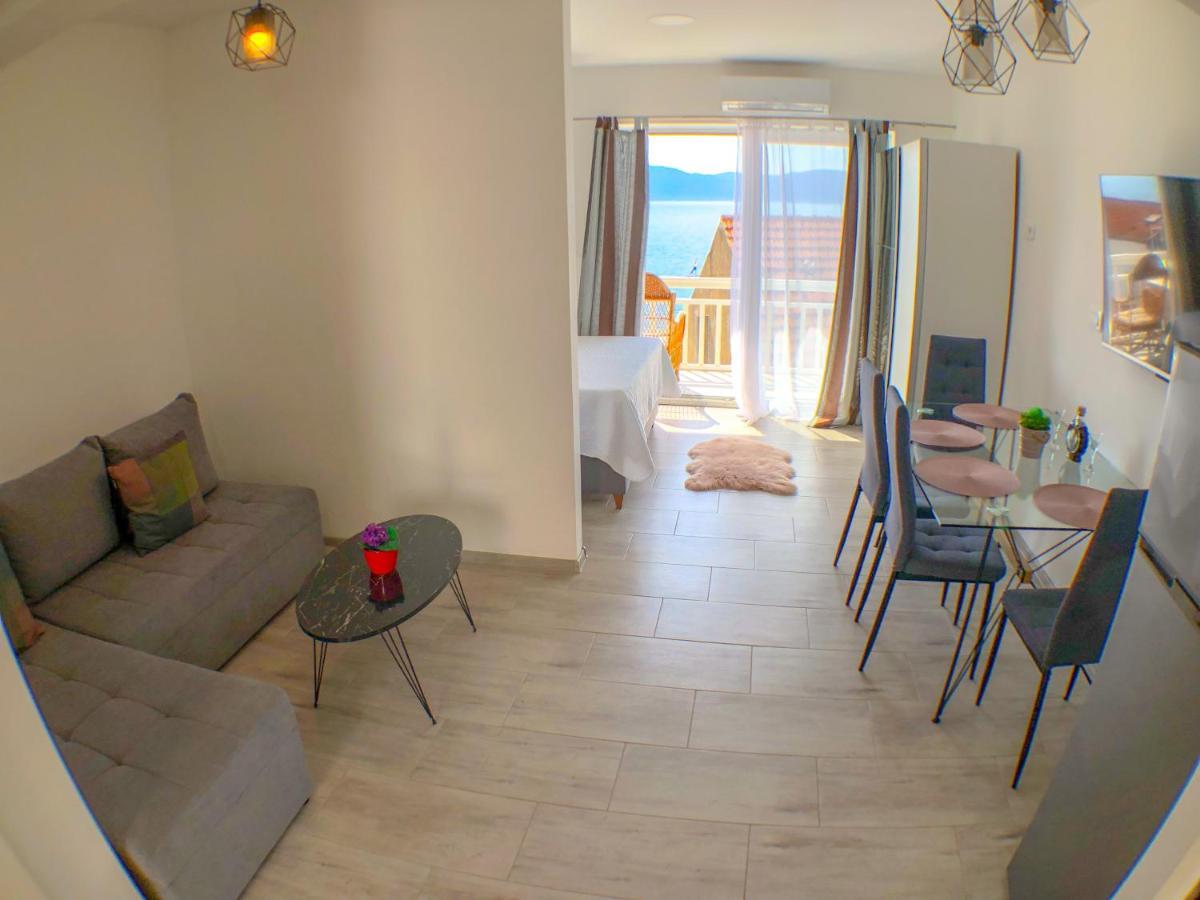Apartments By The Sea Gradac, Makarska - 13181 Экстерьер фото